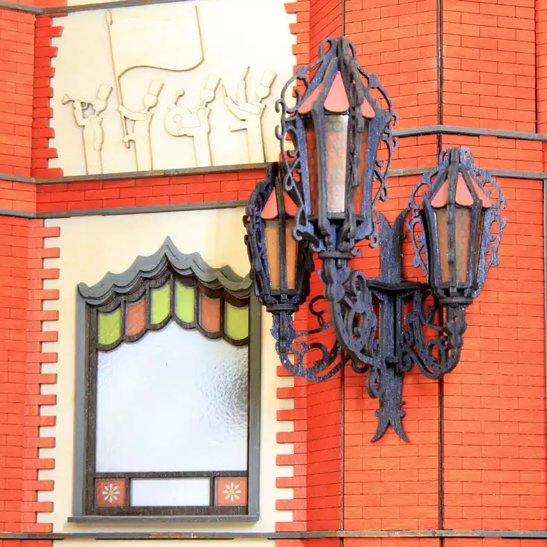 Holzbausatz Schwibbogen Stadtkulisse Fensterdekoration DAMASU Holzkunst aus dem Erzgebirge